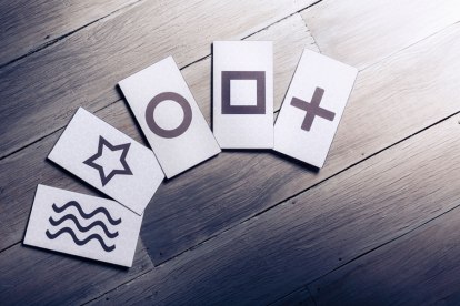 12262g-usar-cartas-zener-potenciar-mente